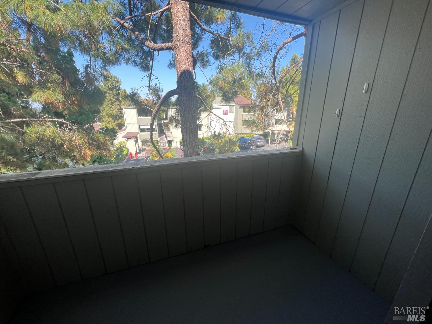 1333 N Camino Alto Drive Unit: #220