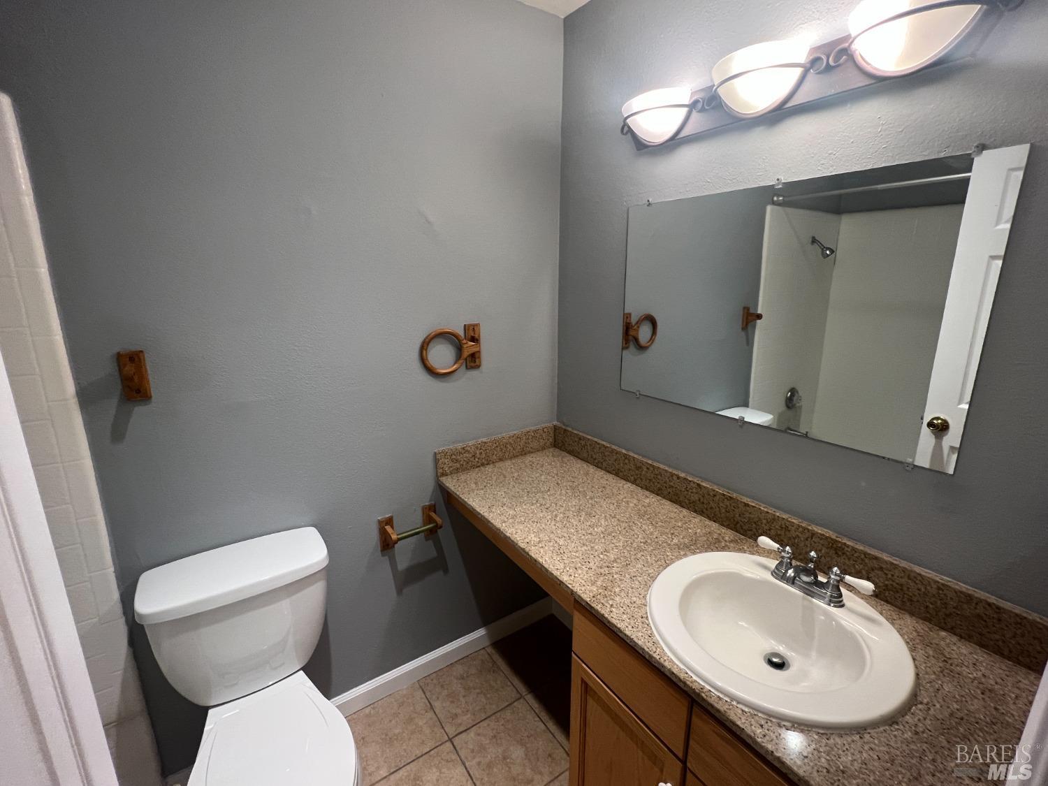 1333 N Camino Alto Drive Unit: #220