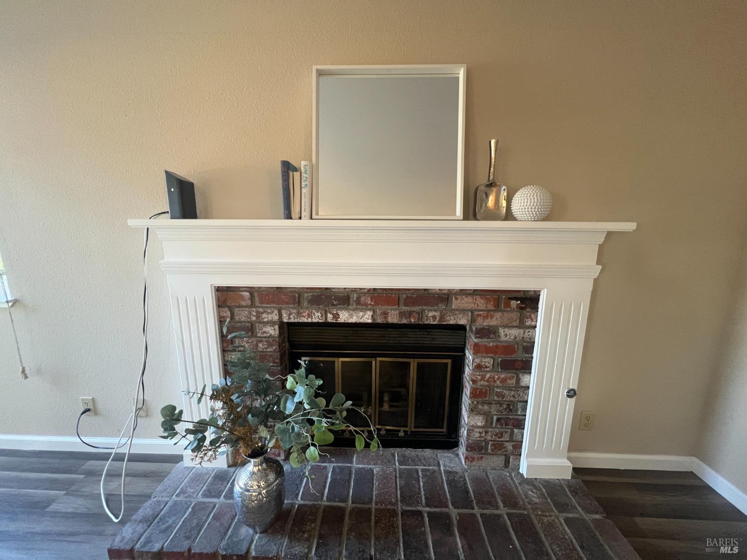 1725 Santa Monica Street