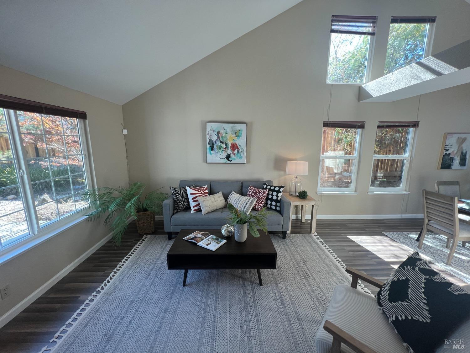 1725 Santa Monica Street