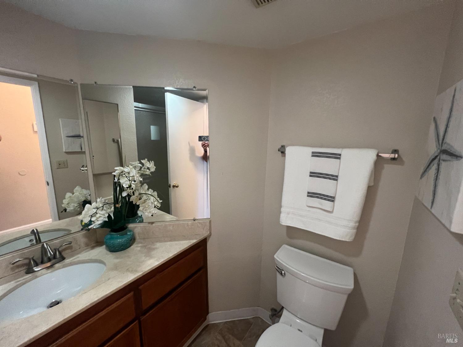 1725 Santa Monica Street