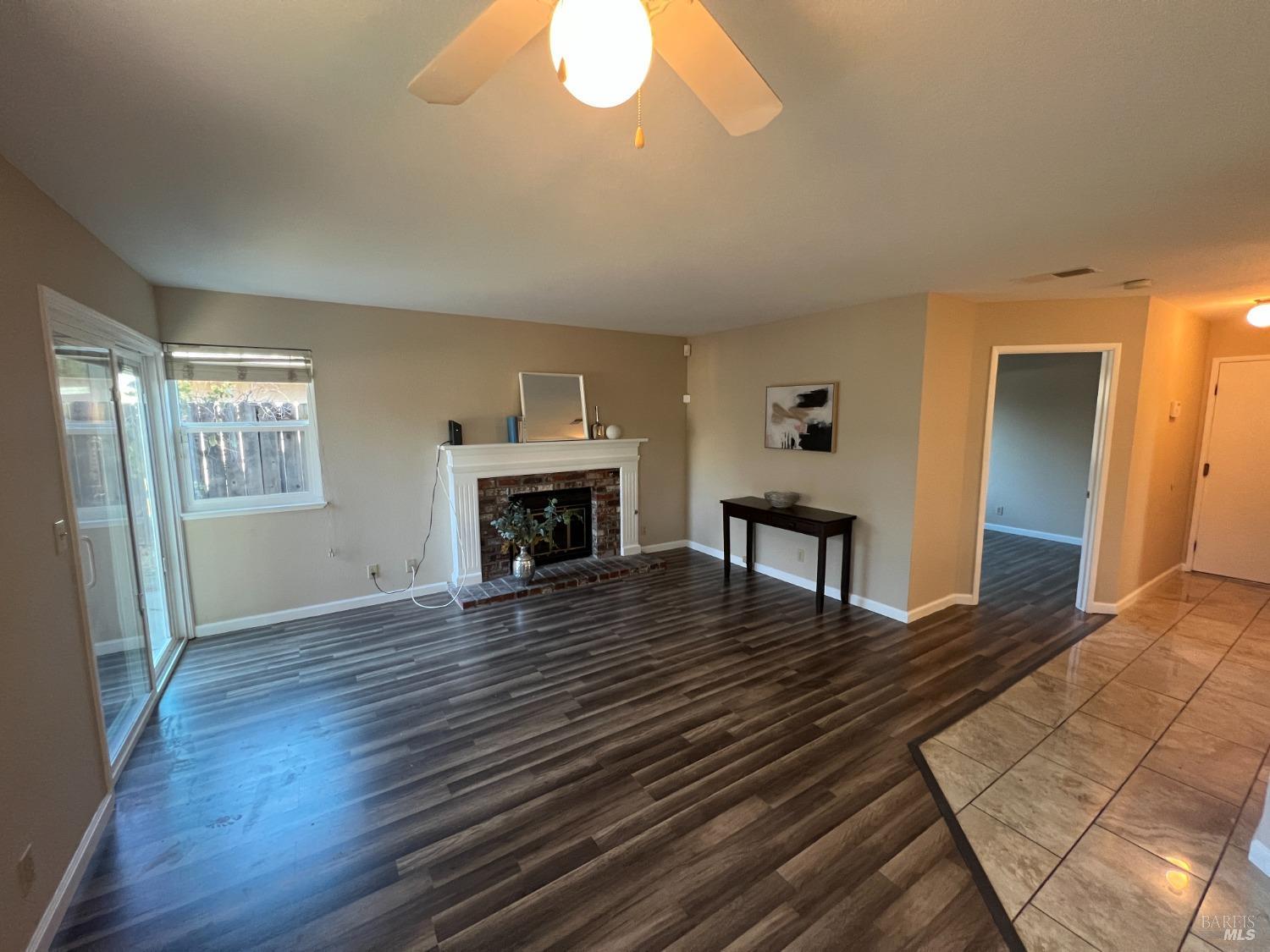 1725 Santa Monica Street