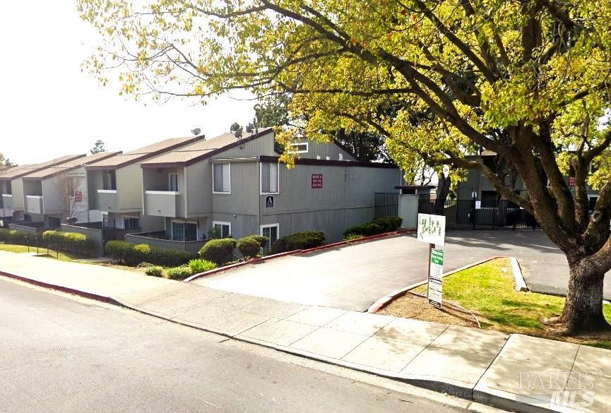 1333 N Camino Alto Drive Unit: #165