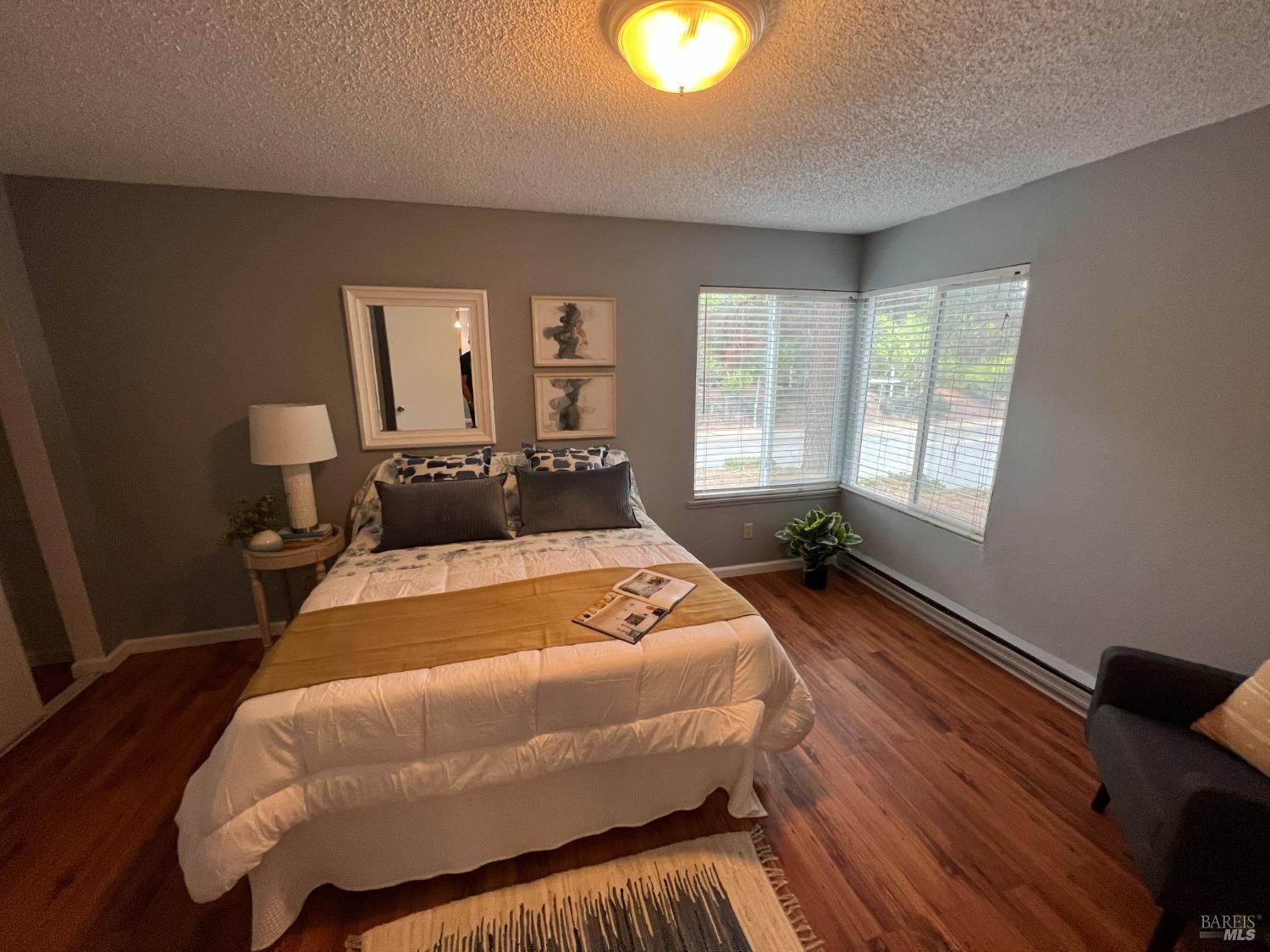 1333 N Camino Alto Drive Unit: #165