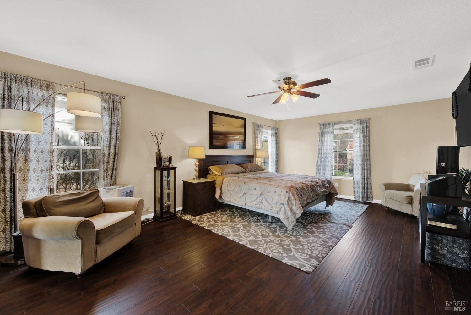 4579 Avondale Circle