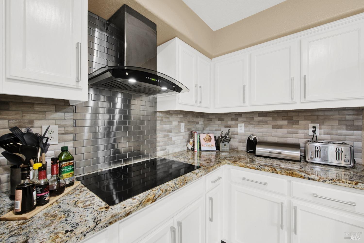 4579 Avondale Circle