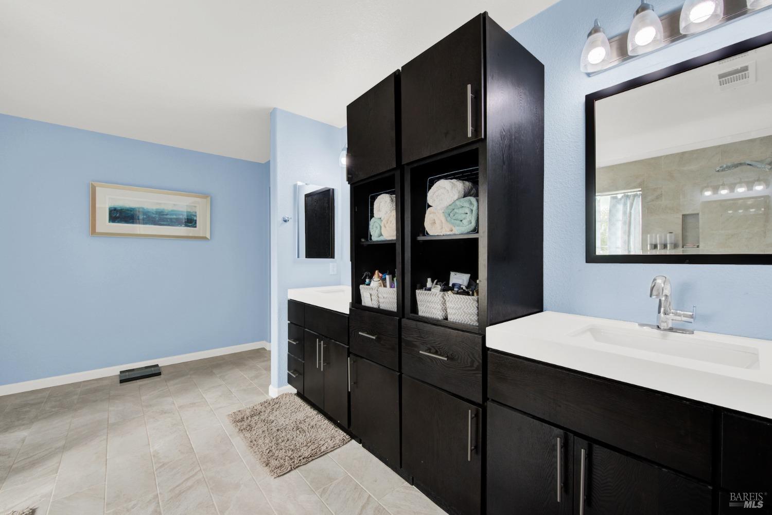 4579 Avondale Circle