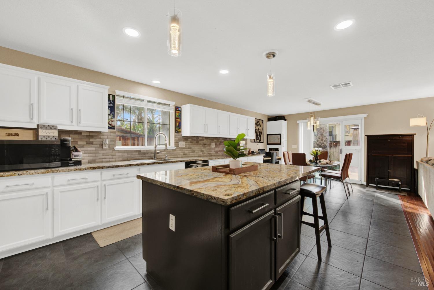 4579 Avondale Circle