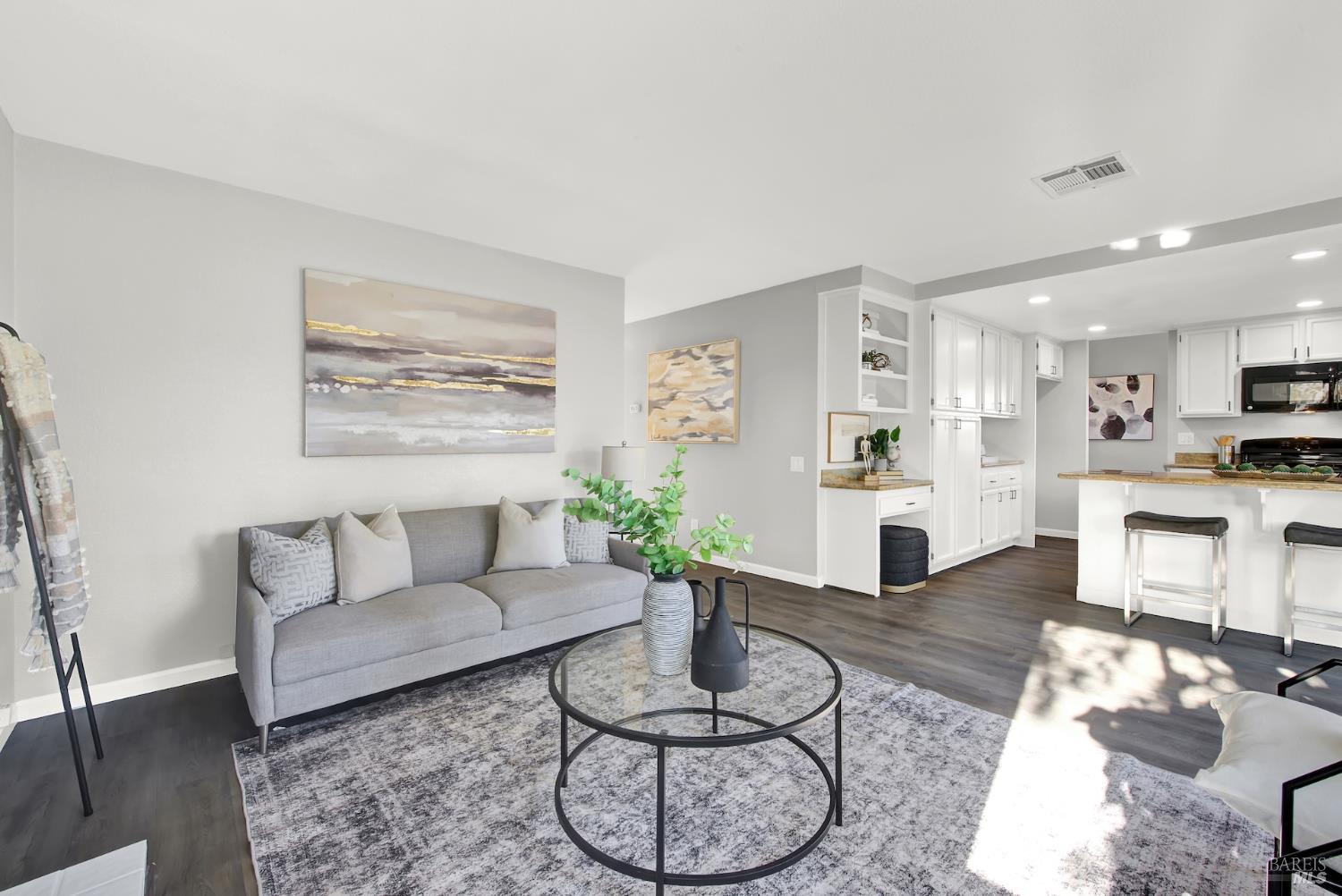 251 Woodstock Circle