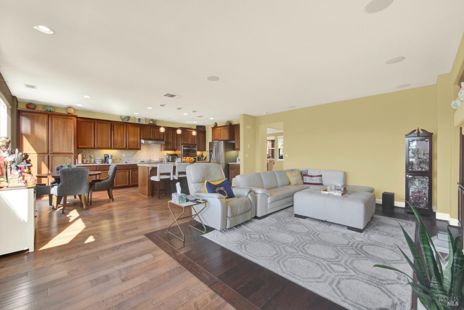 7111 Stonebrooke Drive