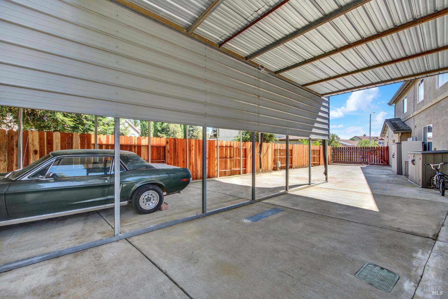 515 Kings Court