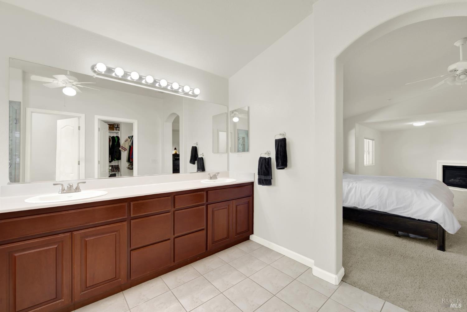 515 Kings Court