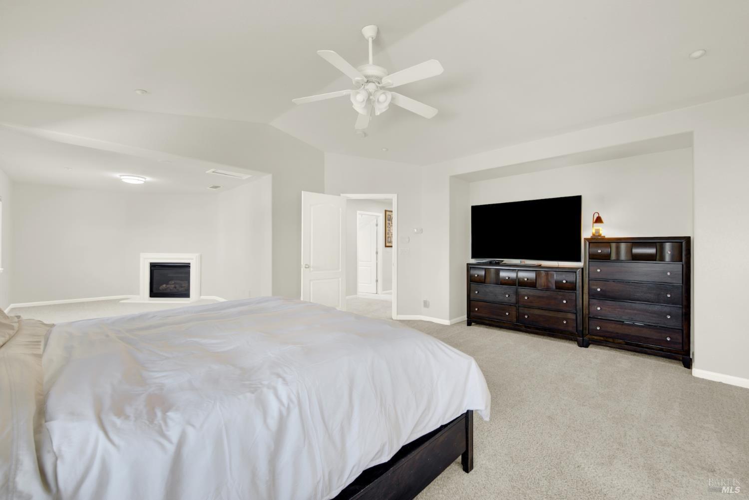 515 Kings Court
