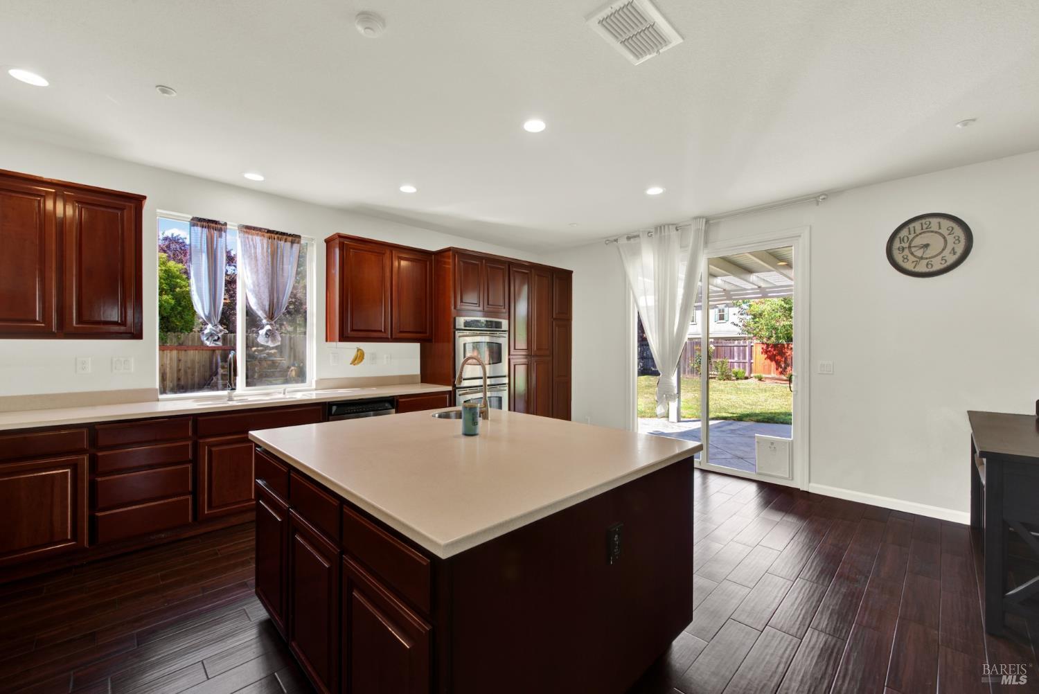 515 Kings Court