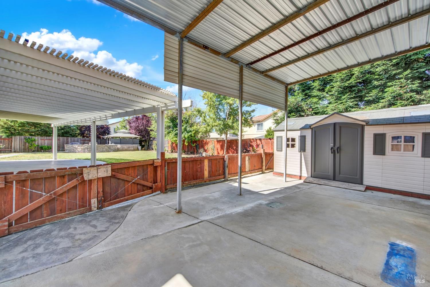 515 Kings Court