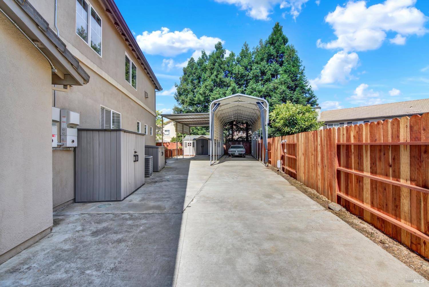 515 Kings Court