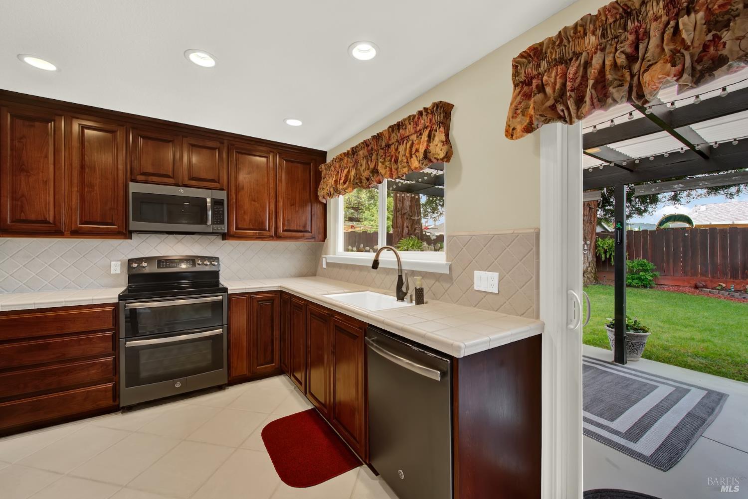 106 Revere Court