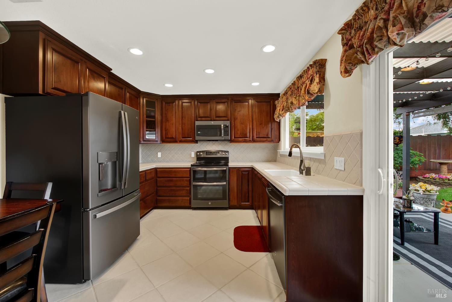 106 Revere Court