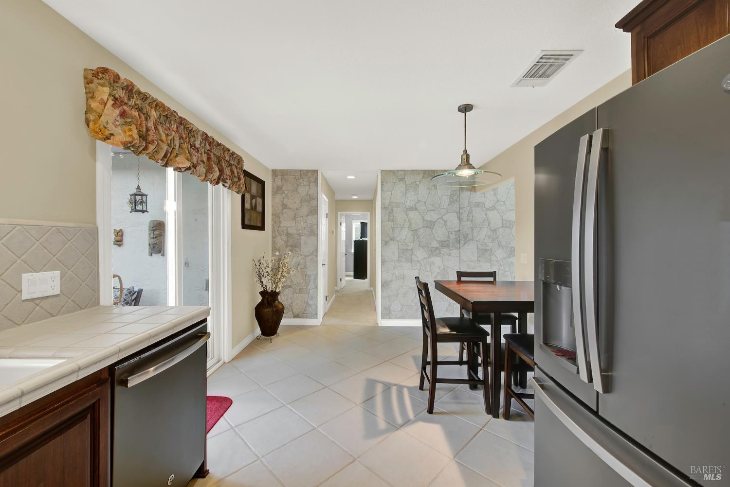 106 Revere Court