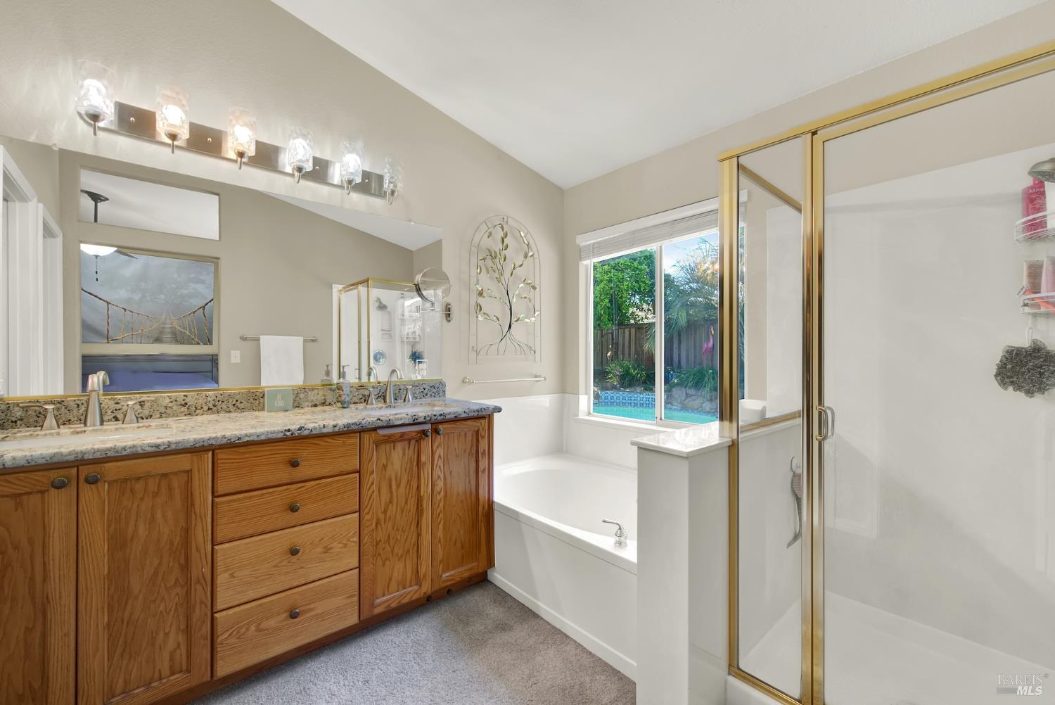921 Topaz Circle
