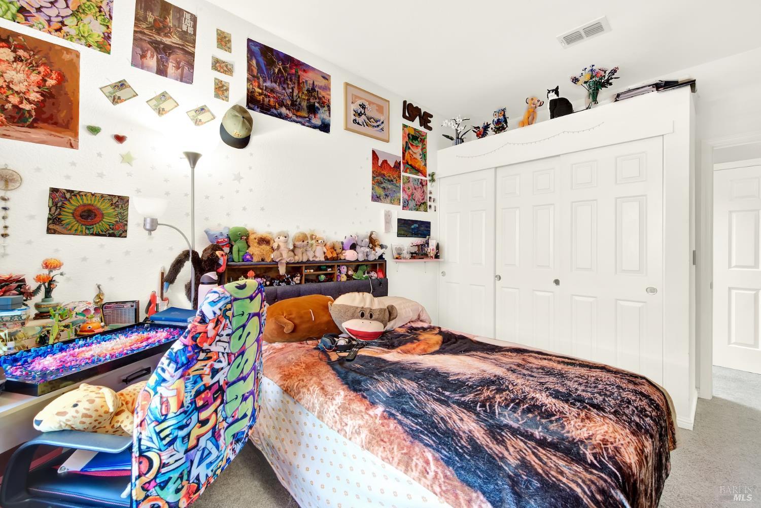 921 Topaz Circle