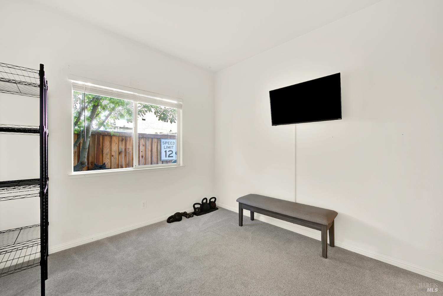 921 Topaz Circle