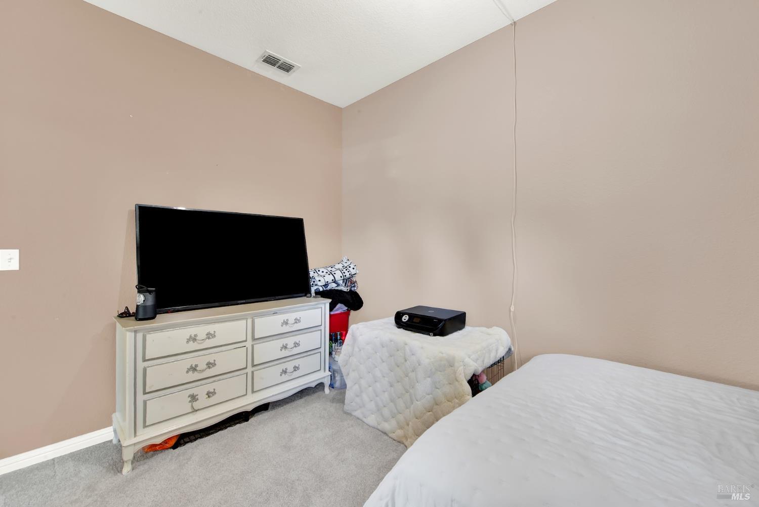 921 Topaz Circle