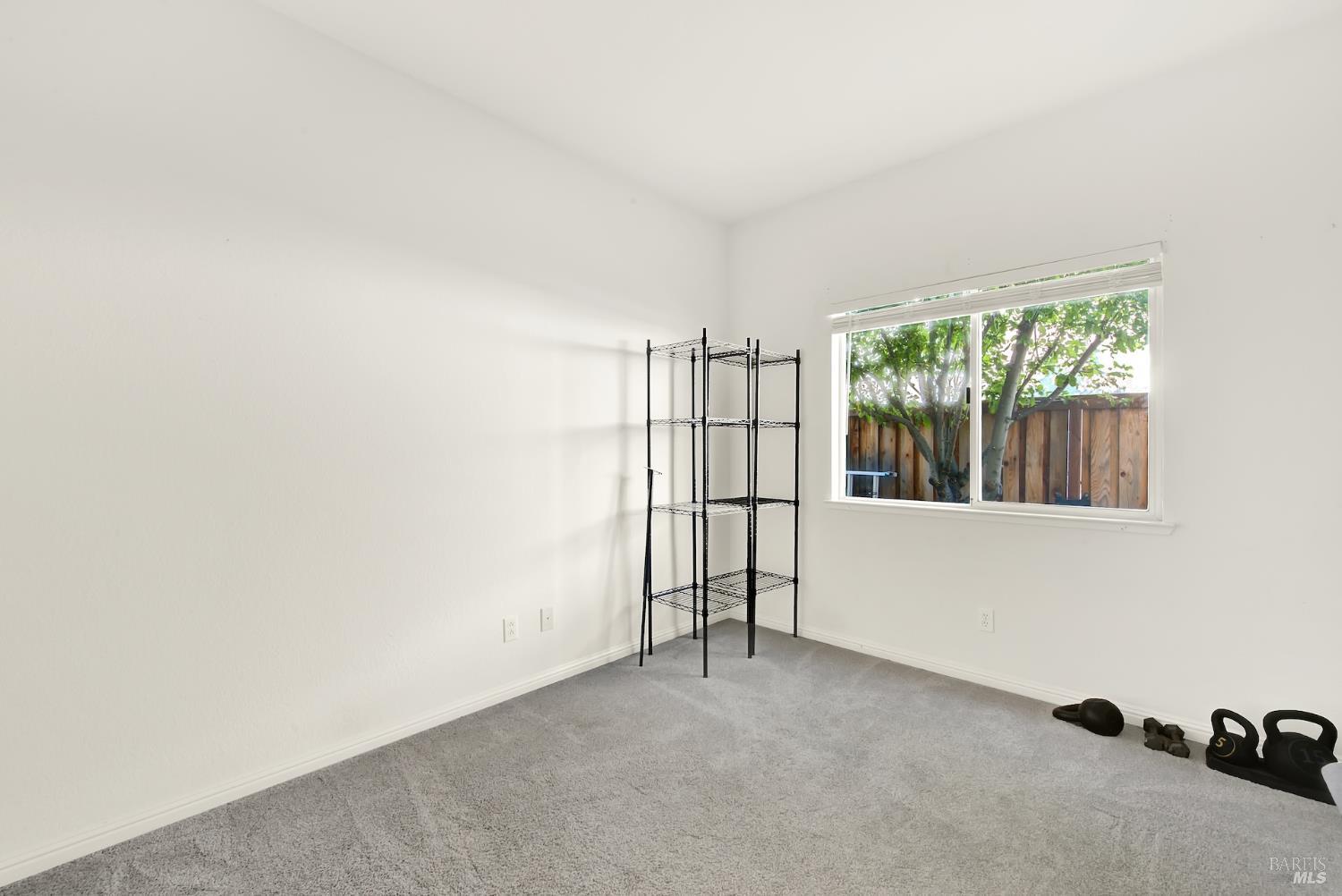 921 Topaz Circle