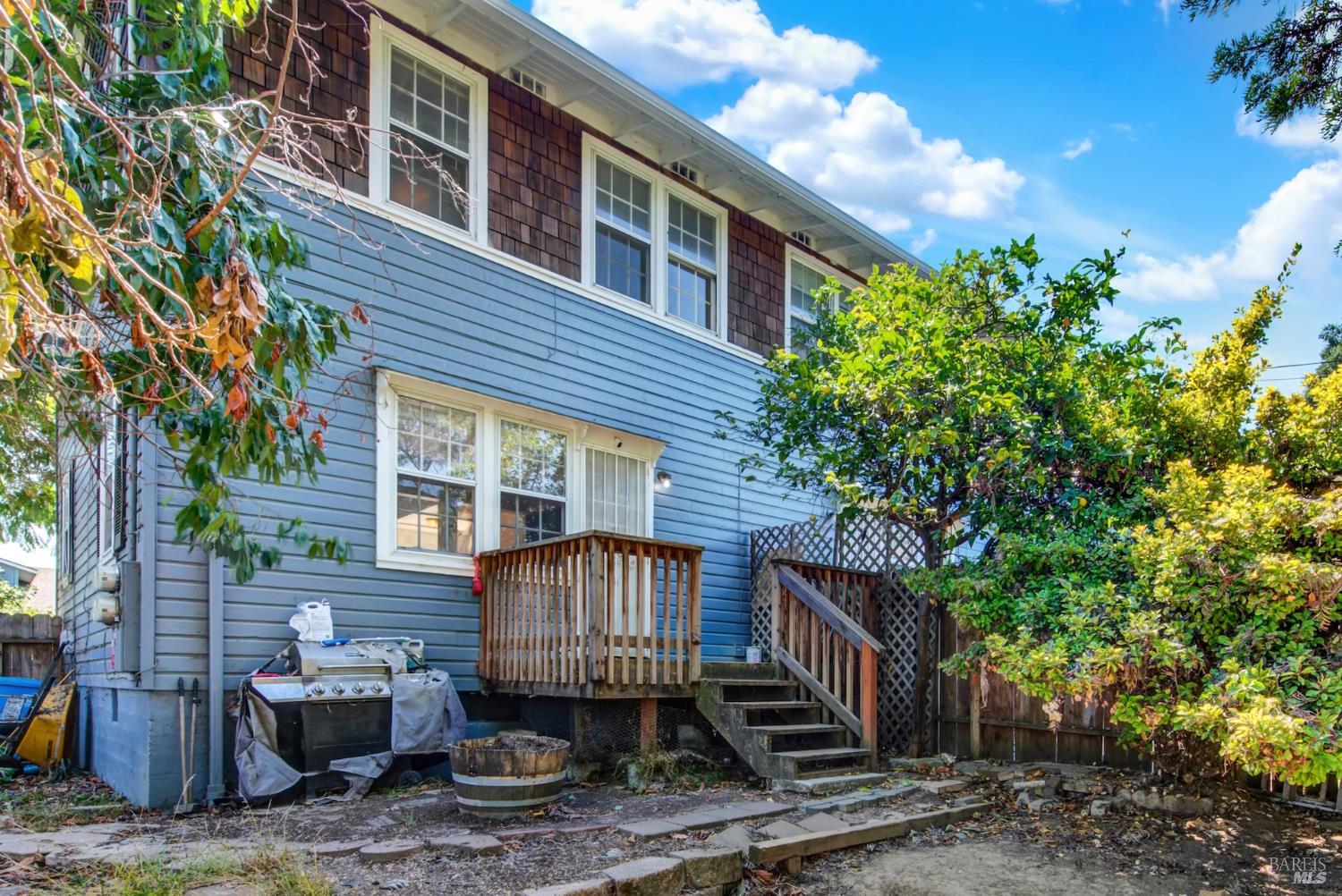 62 Parrott Street