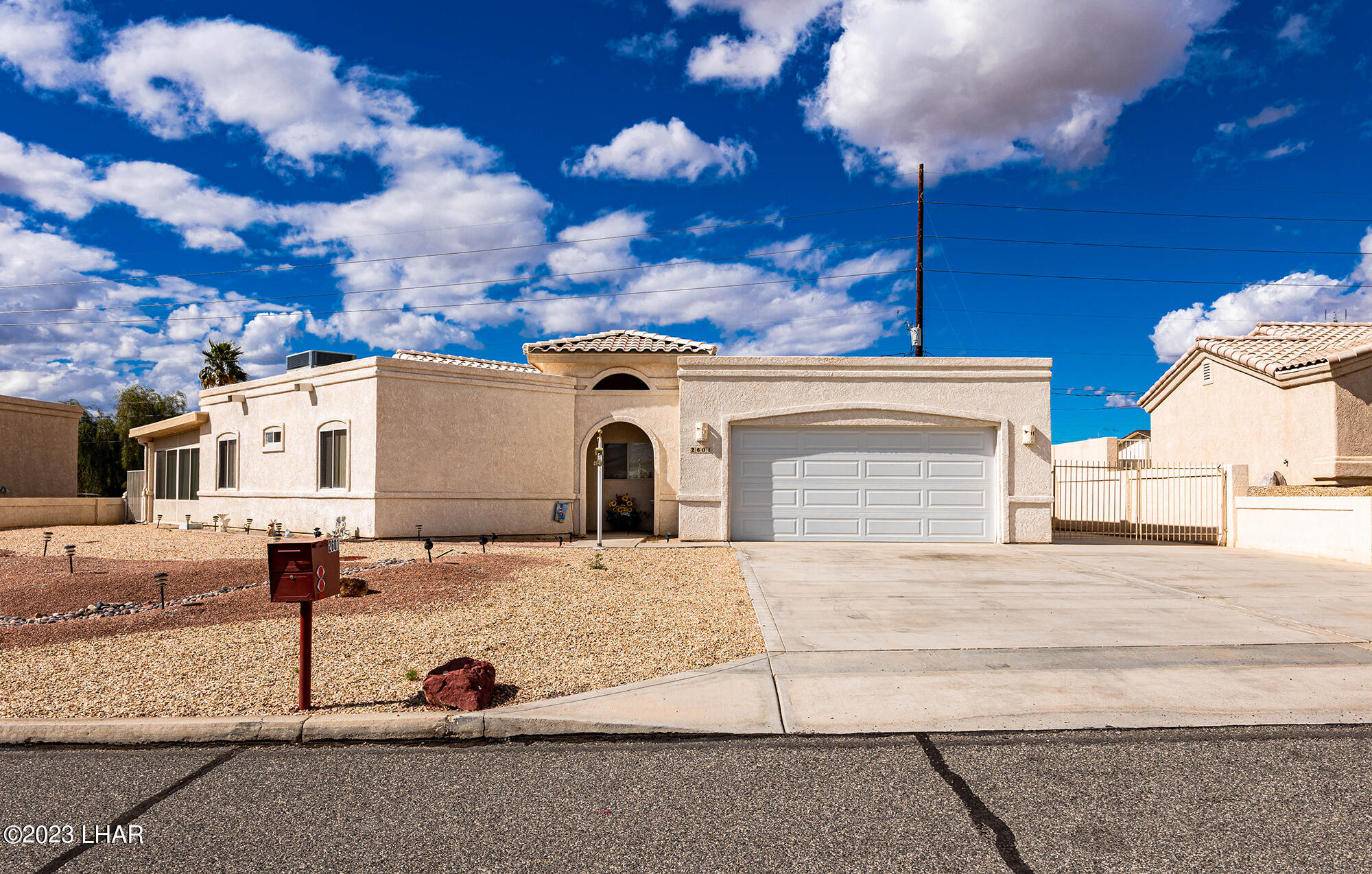 2601 Palo Verde Blvd N