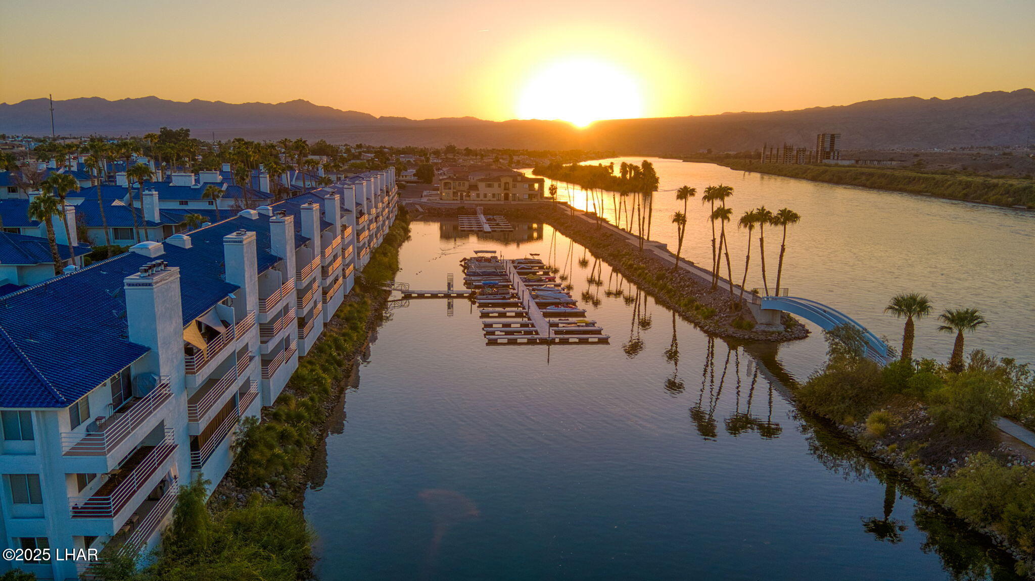 1800 Clubhouse Dr, H70