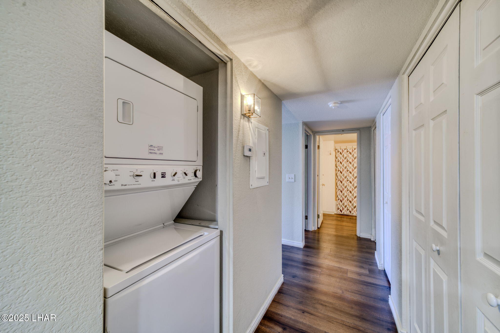 1800 Clubhouse Dr, H70