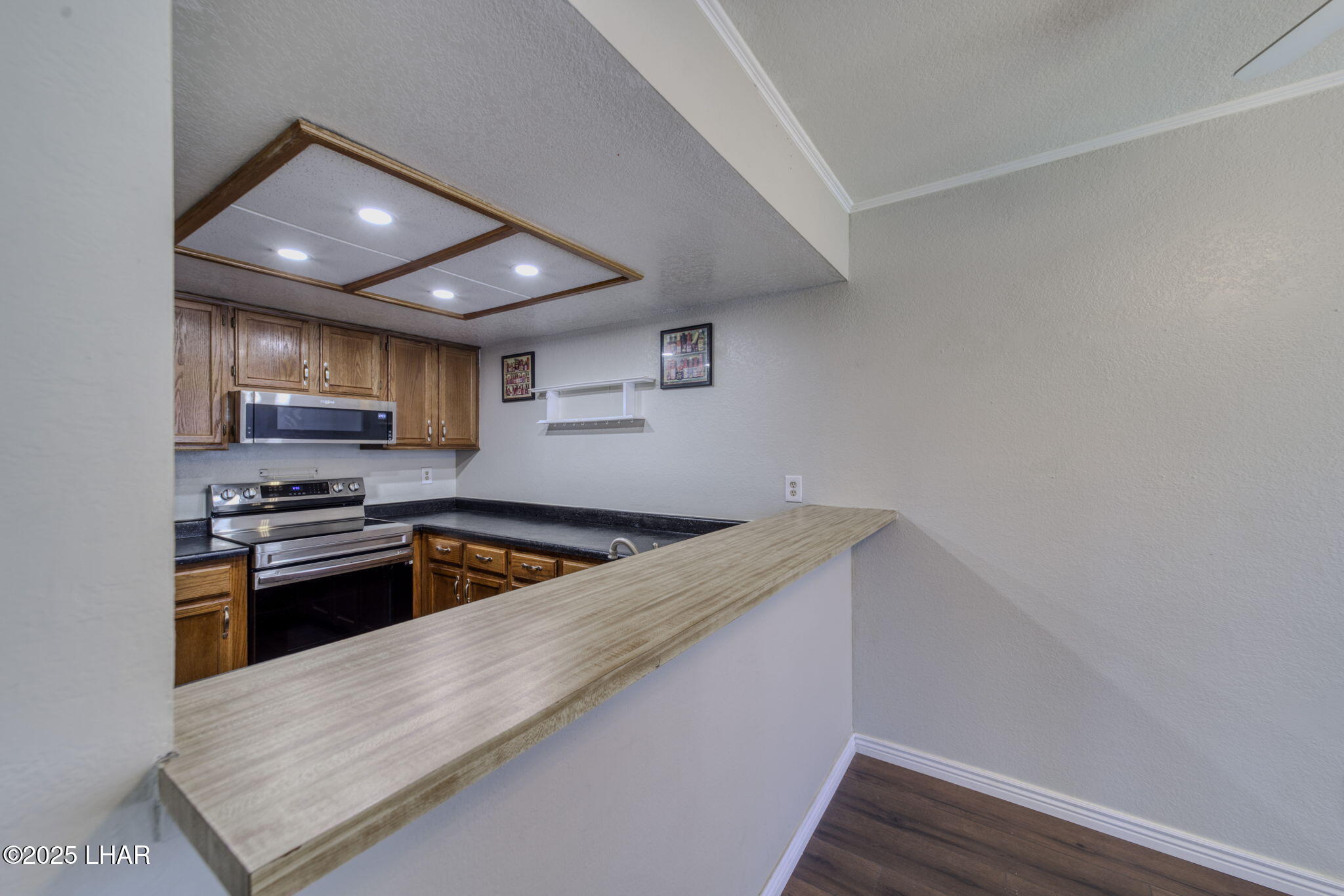 1800 Clubhouse Dr, H70