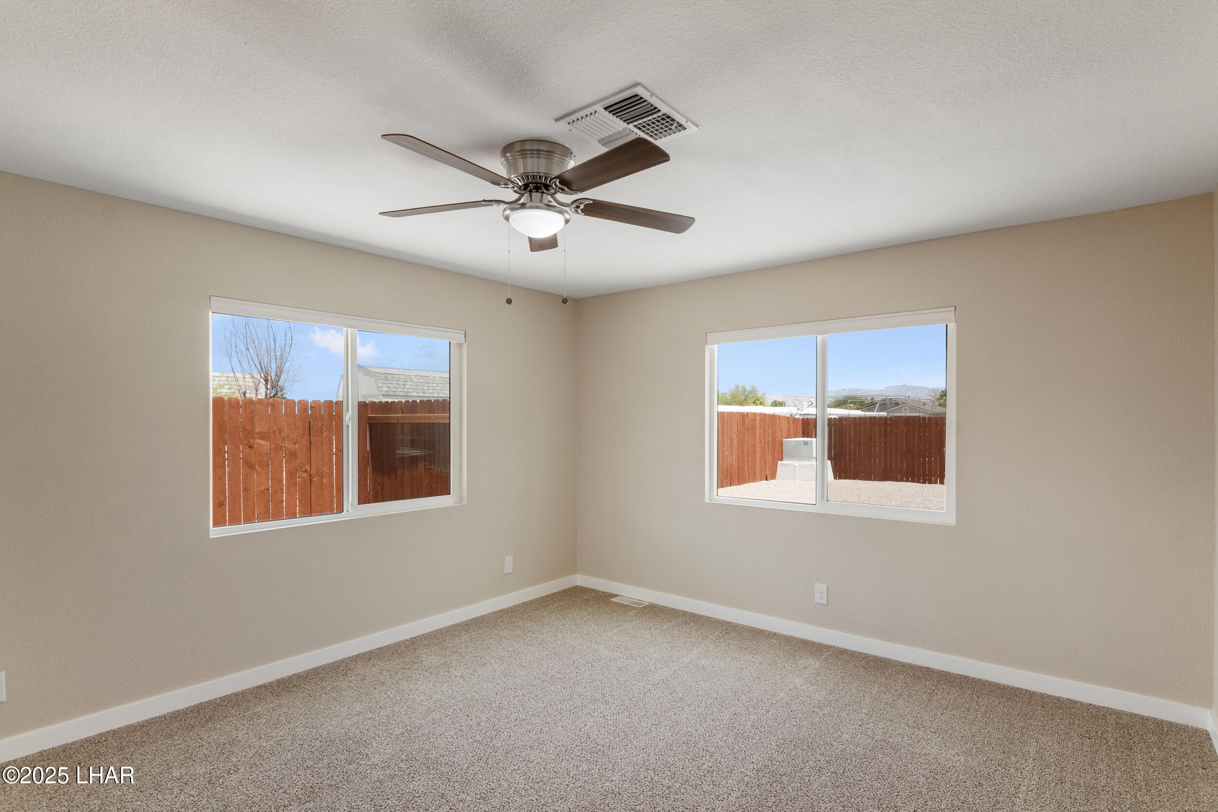 1644 Bluebonnet Blvd