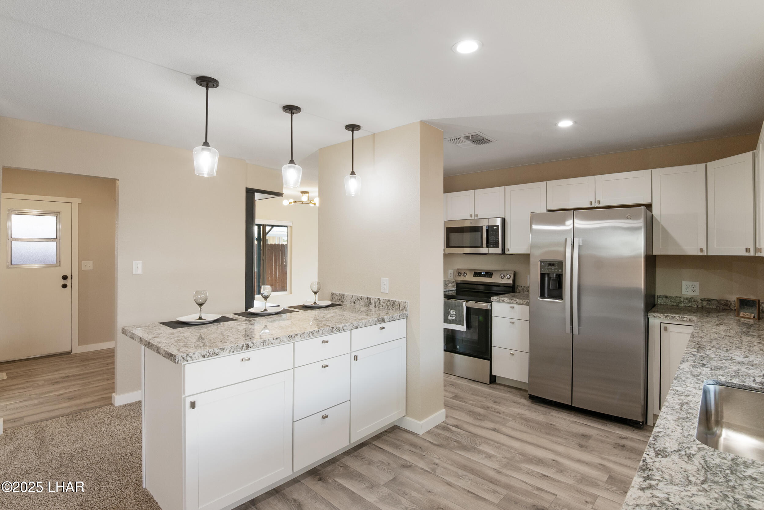1644 Bluebonnet Blvd