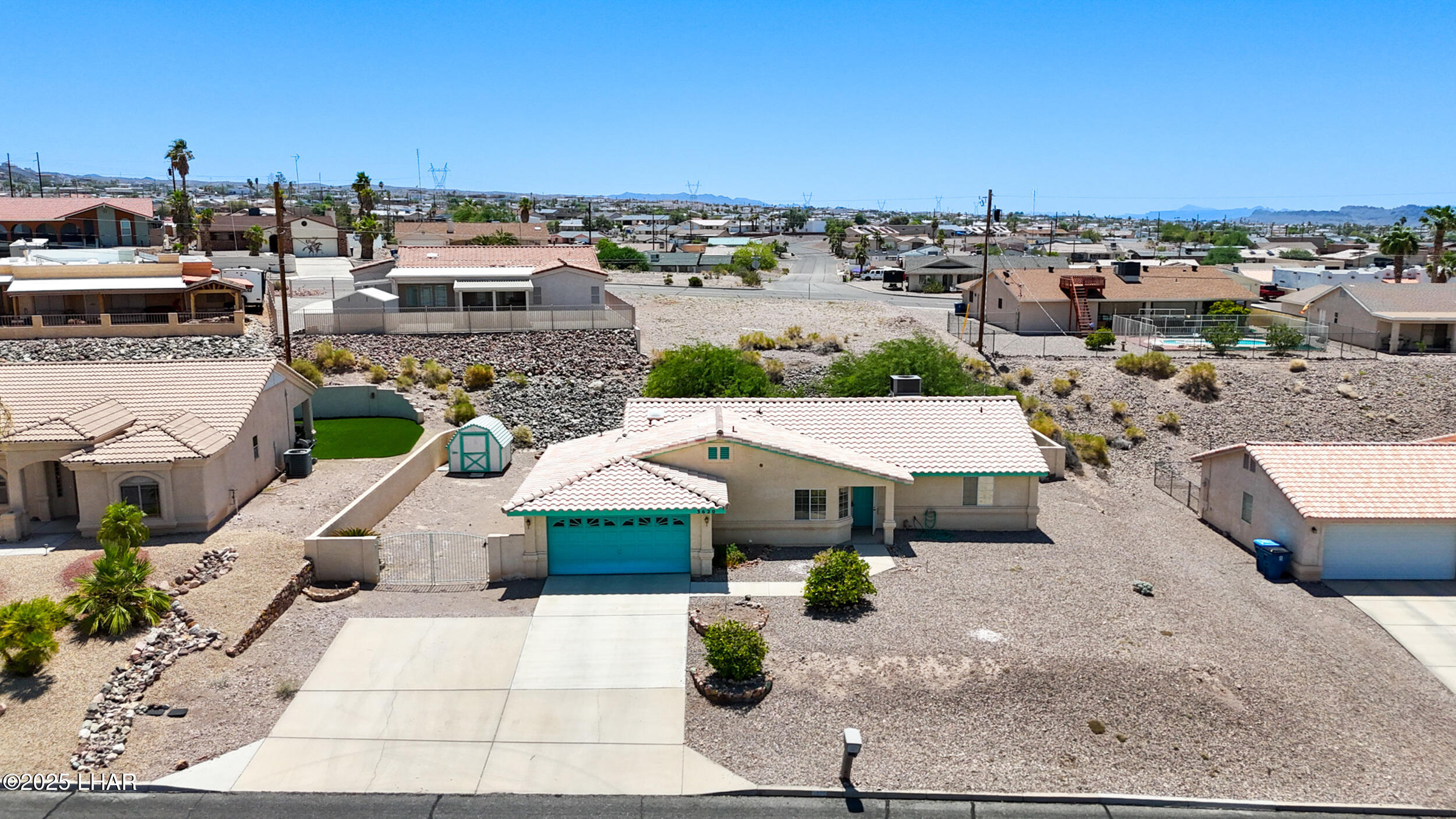 3620 Bluecrest Dr