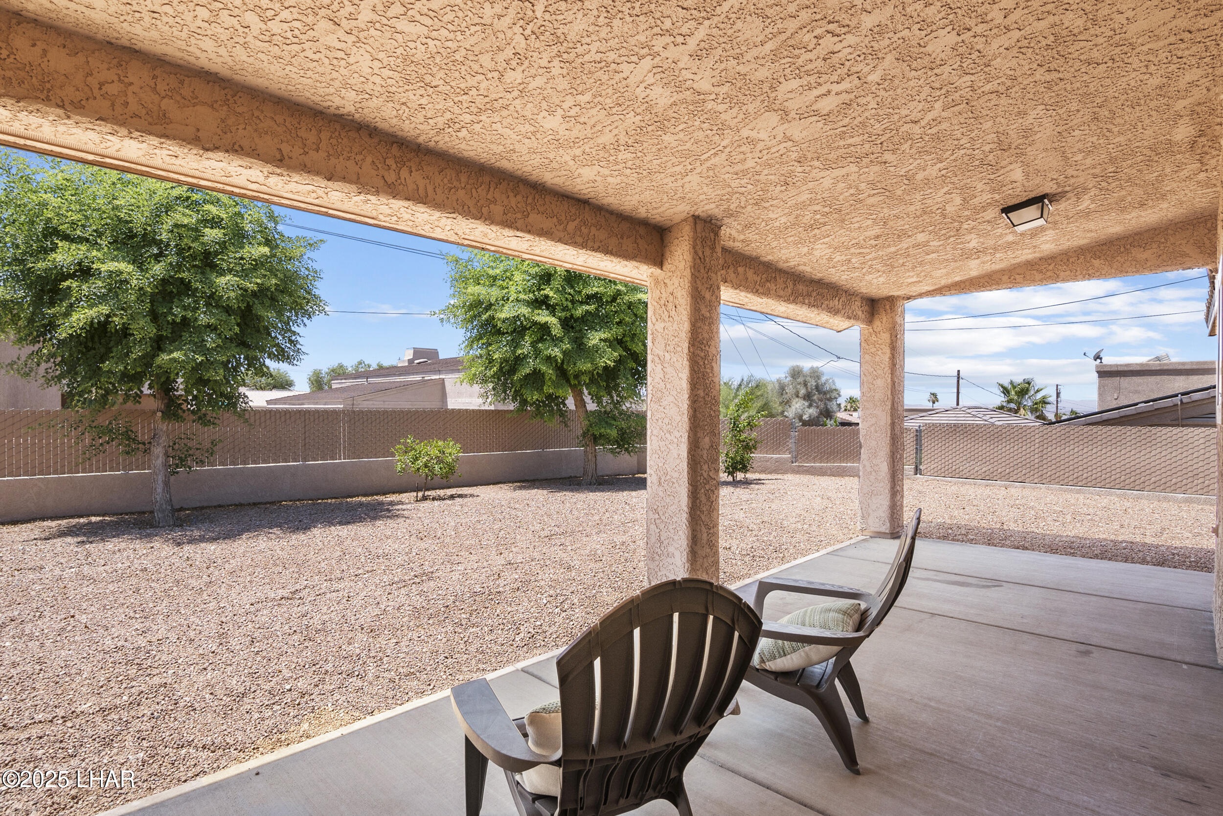 2816 Hidden Valley Dr