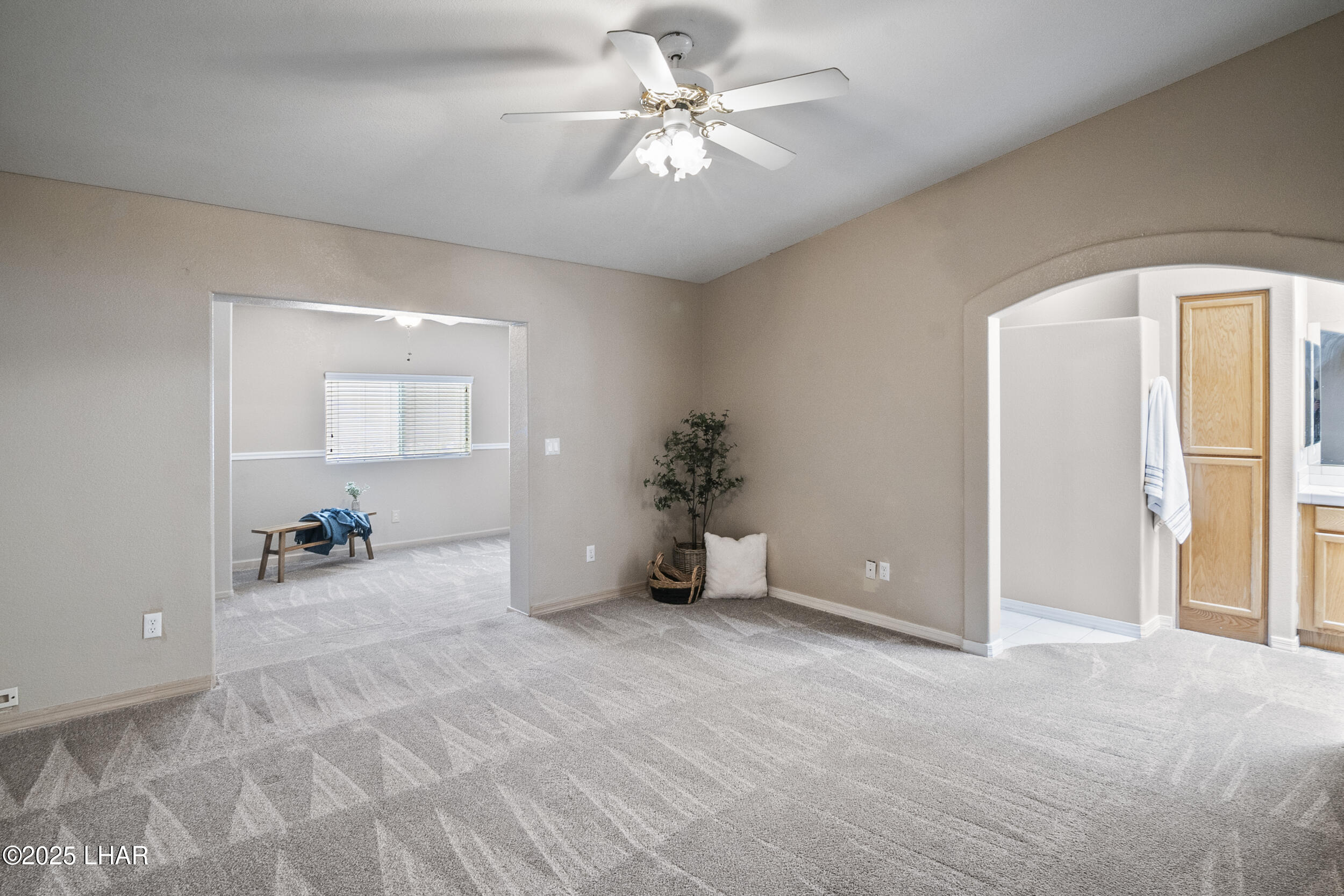 2719 Diablo Dr