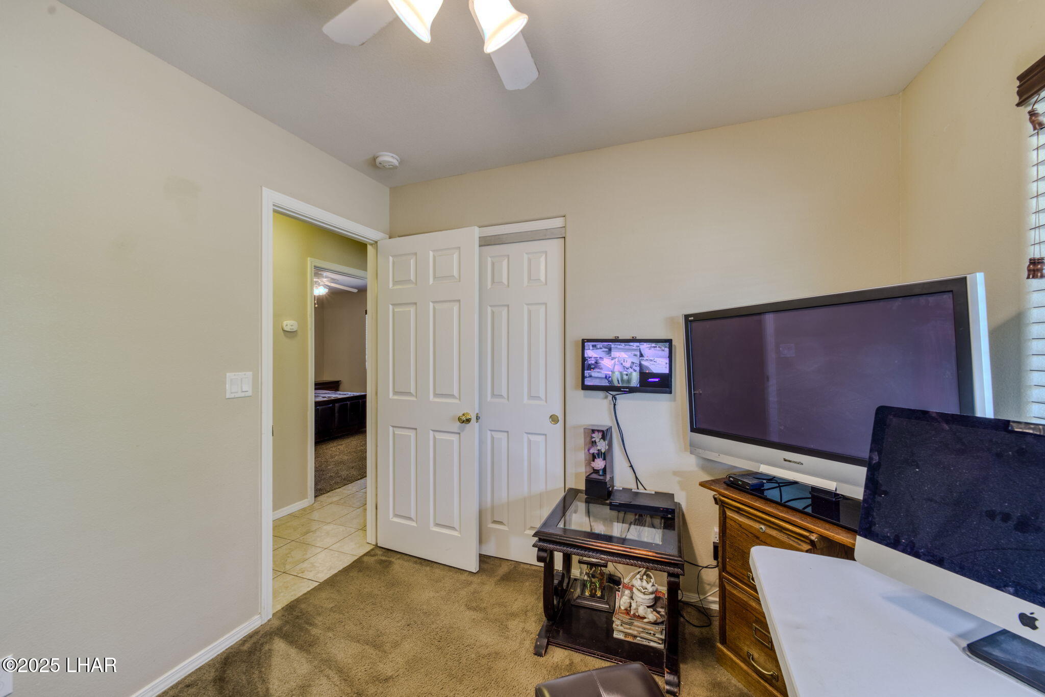 935 Glen Dr