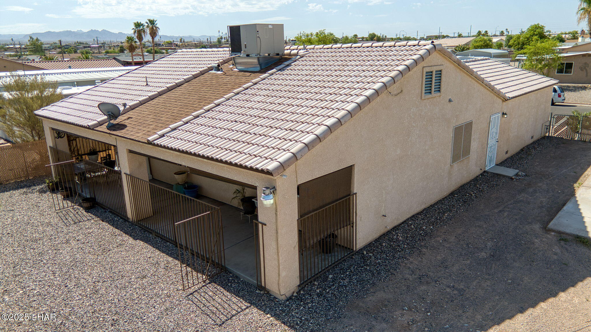 935 Glen Dr