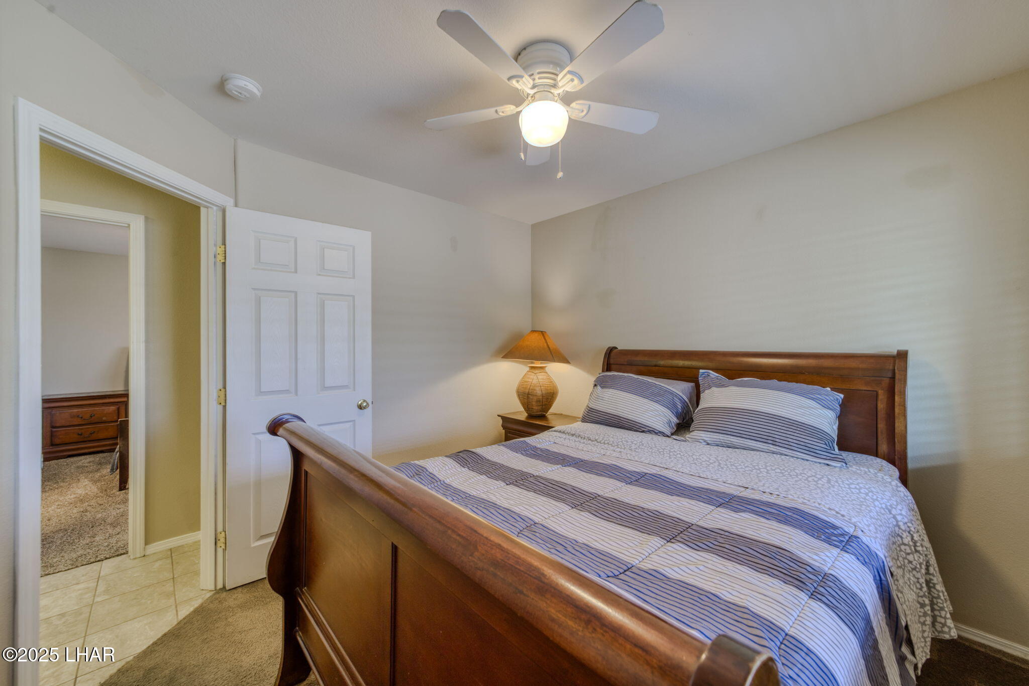 935 Glen Dr
