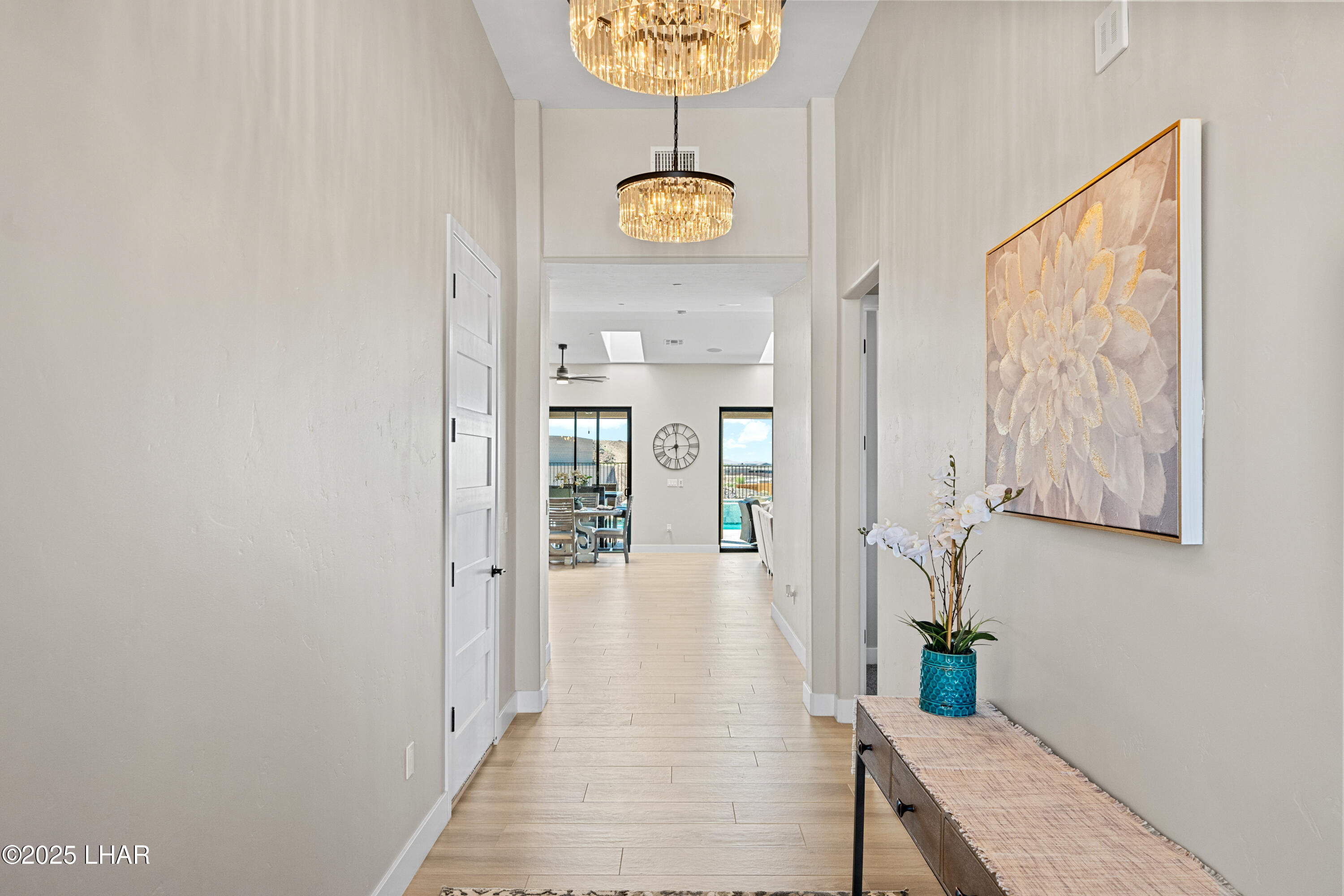 6772 Avienda De Los Foothills