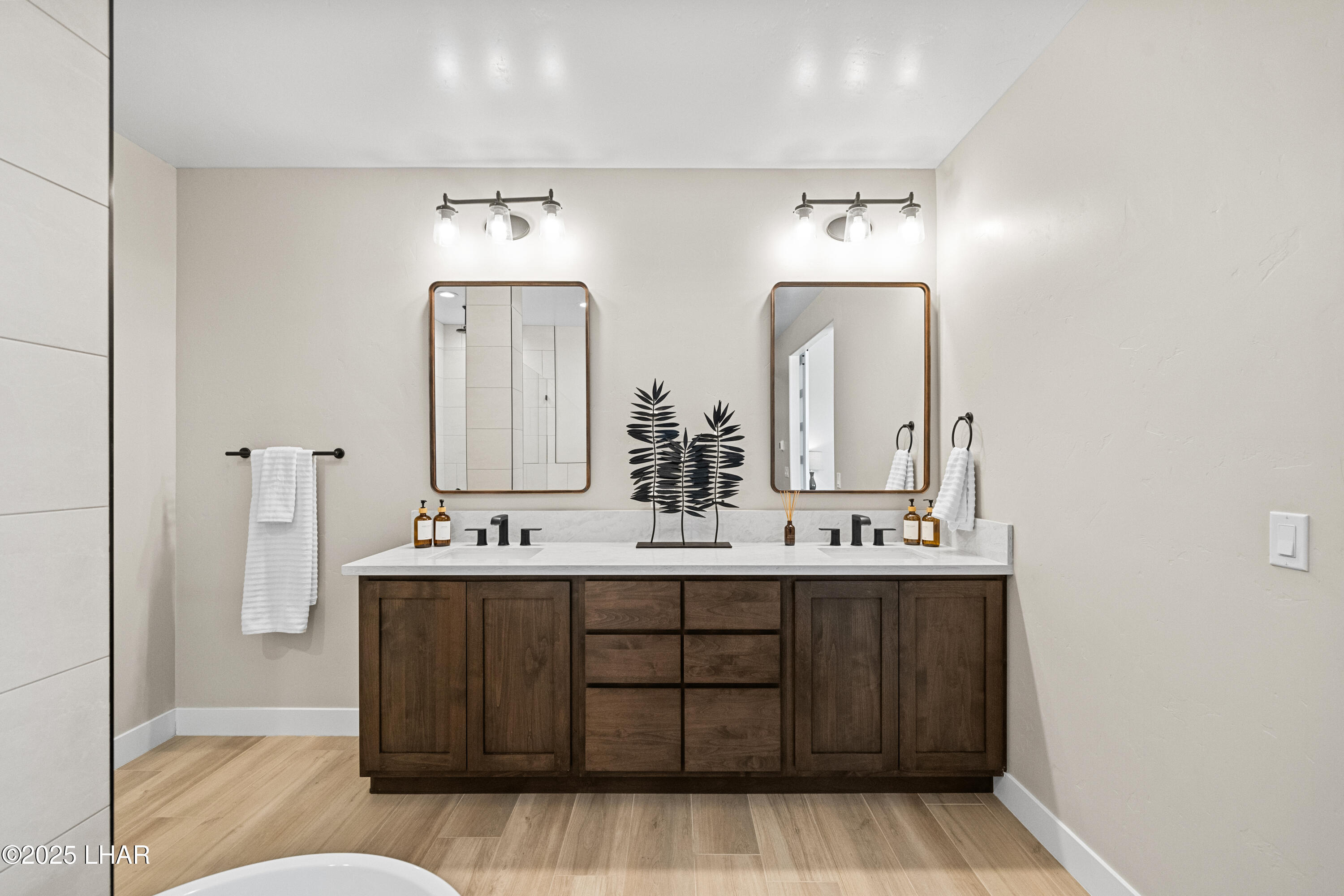 6772 Avienda De Los Foothills