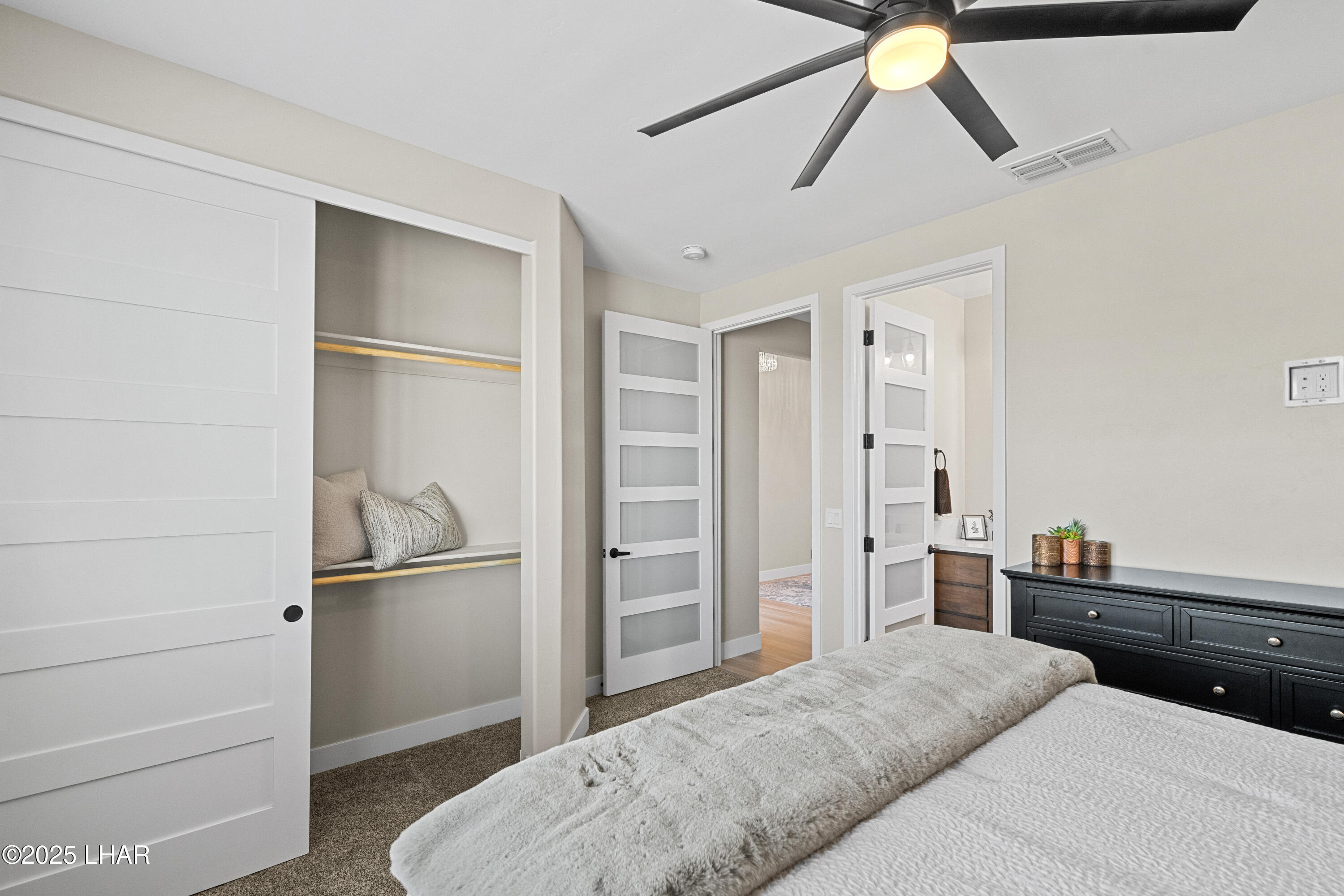 6772 Avienda De Los Foothills