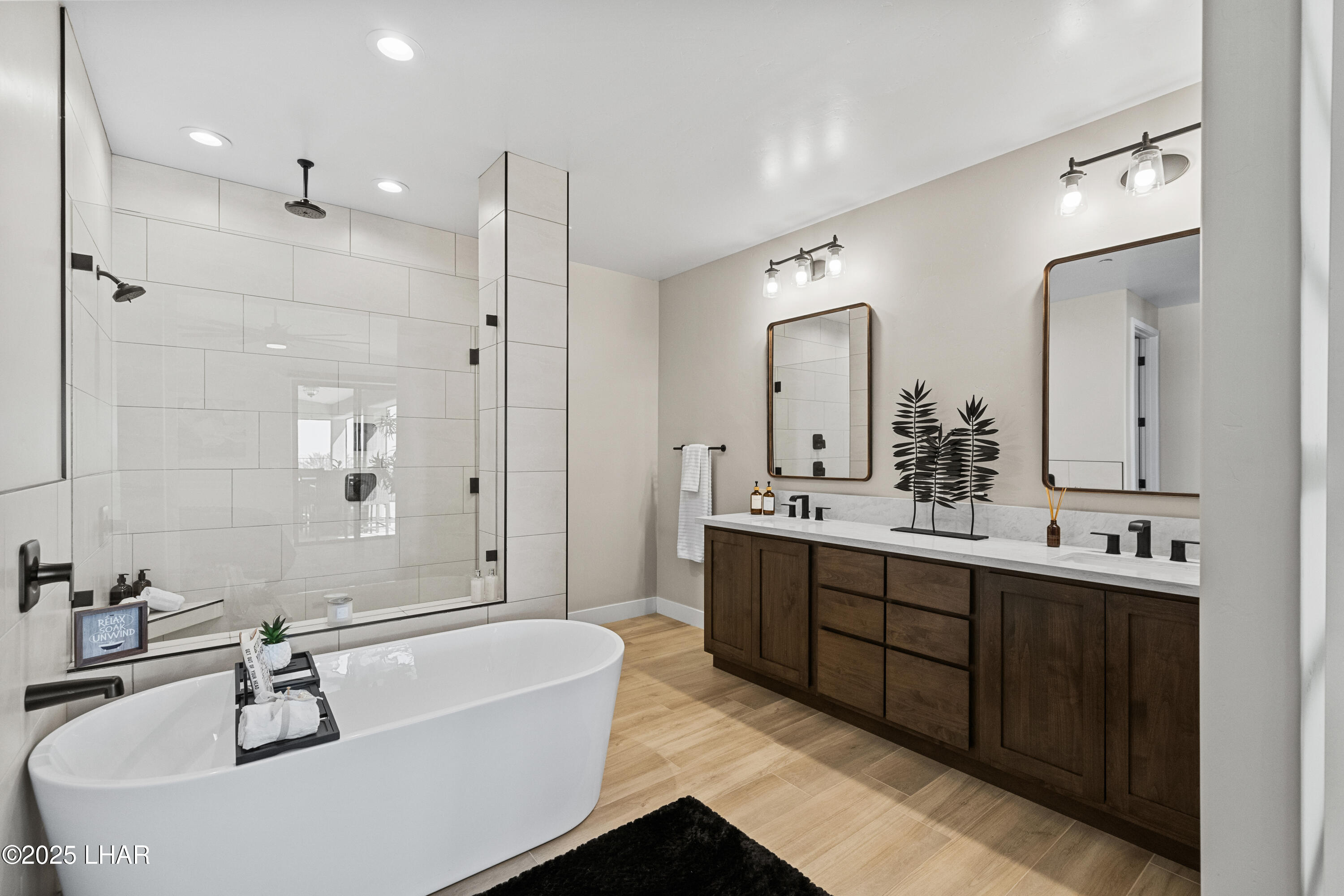 6772 Avienda De Los Foothills