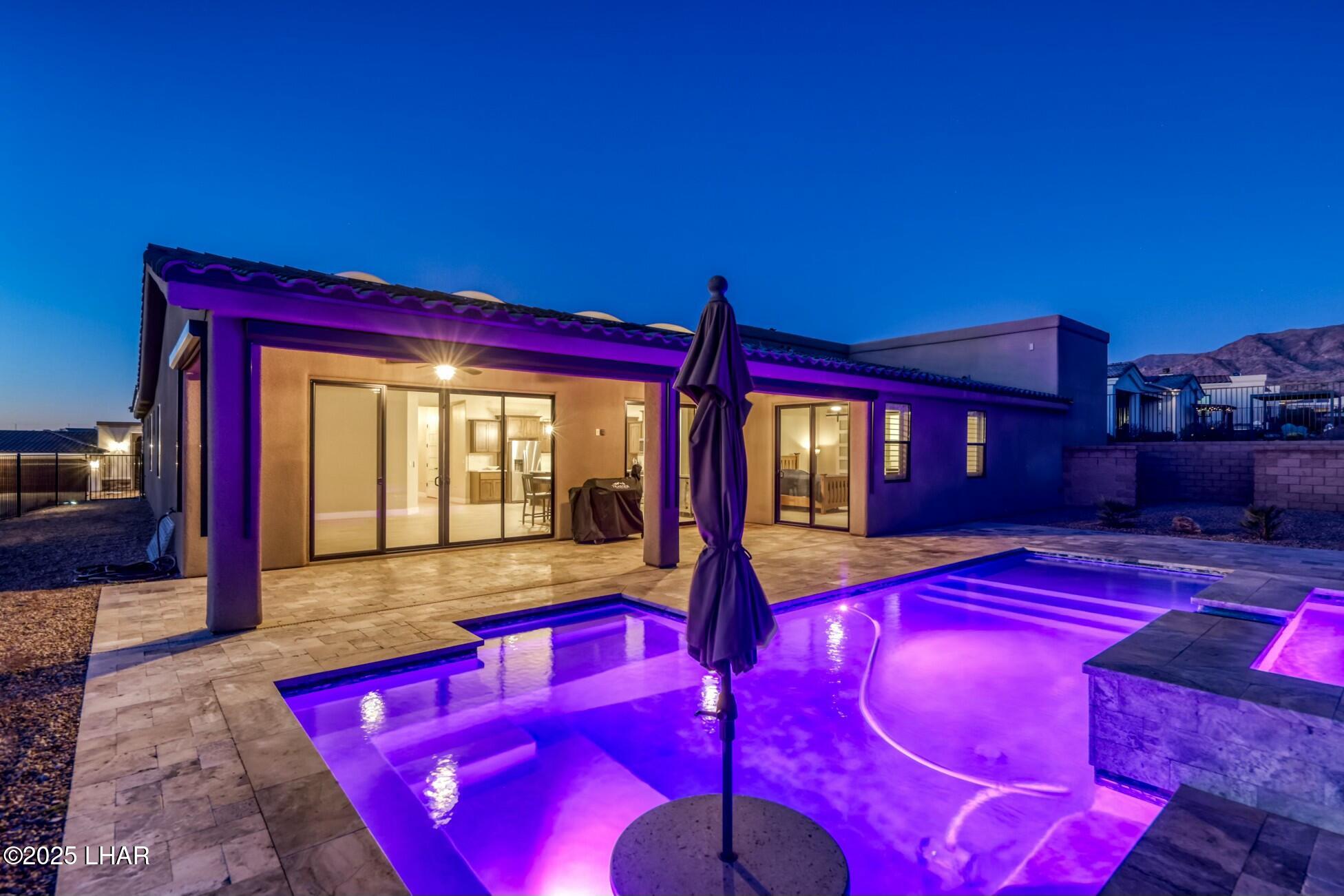 6772 Avienda De Los Foothills