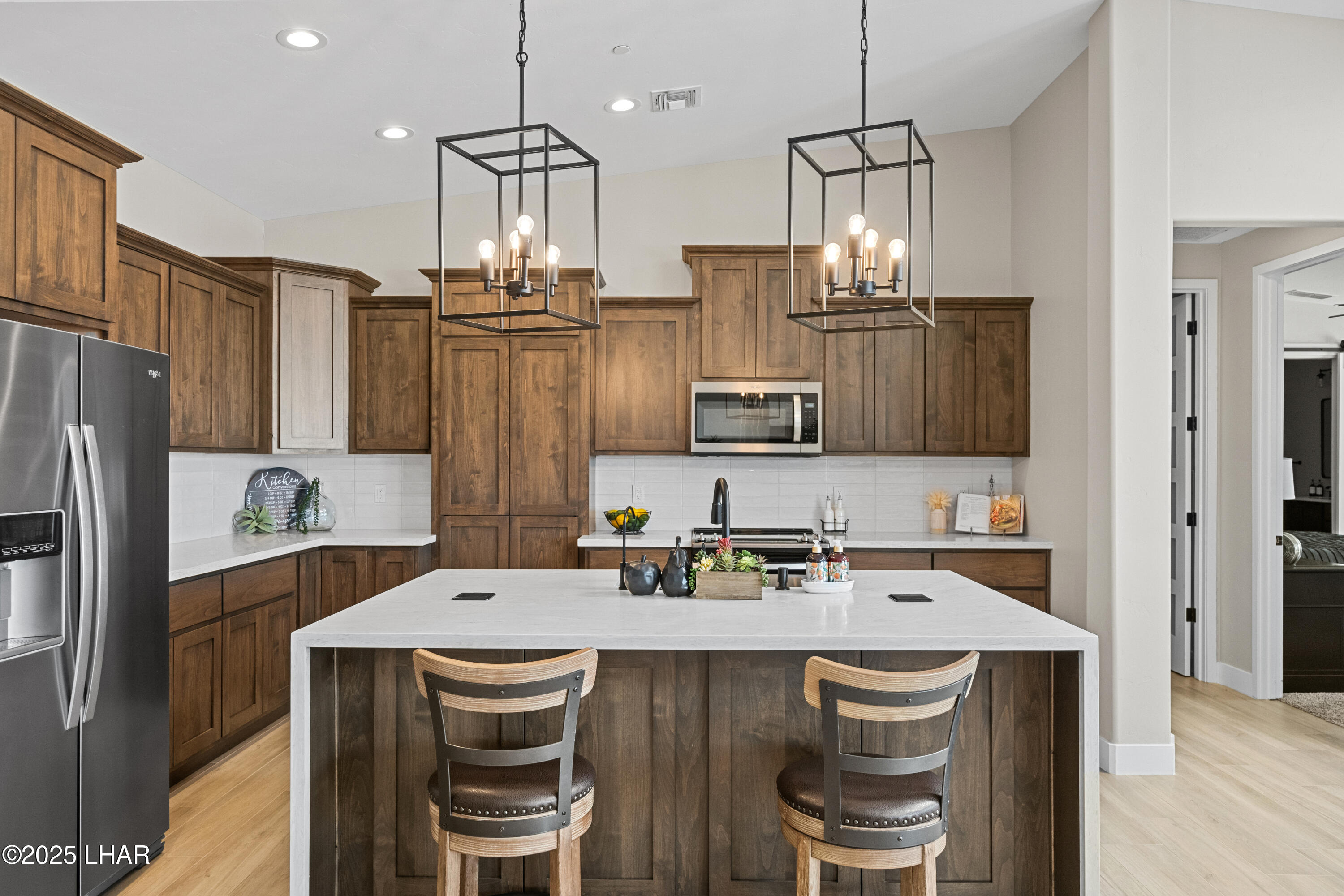 6772 Avienda De Los Foothills