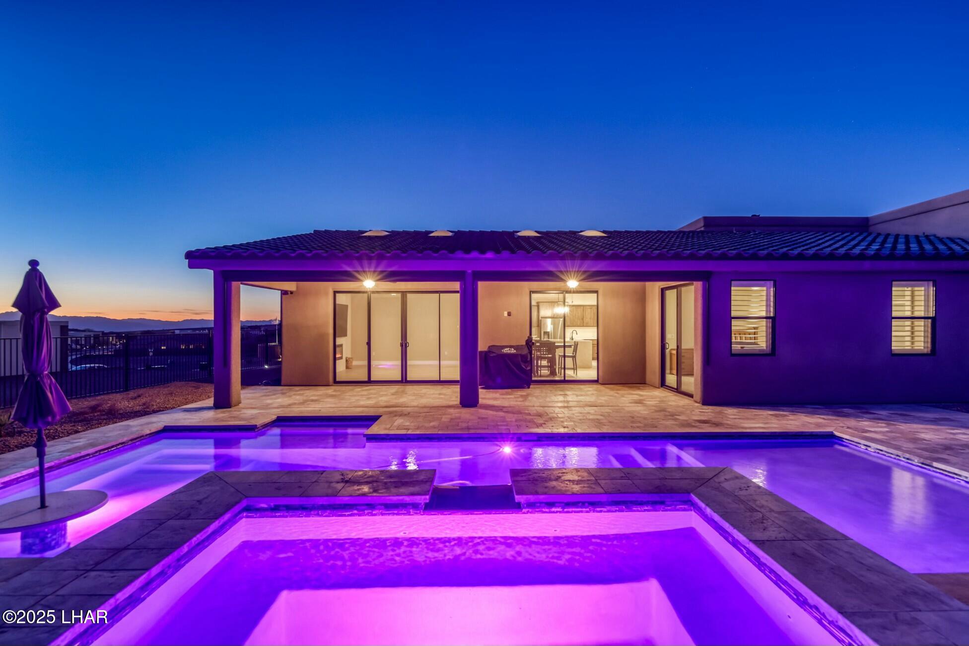 6772 Avienda De Los Foothills