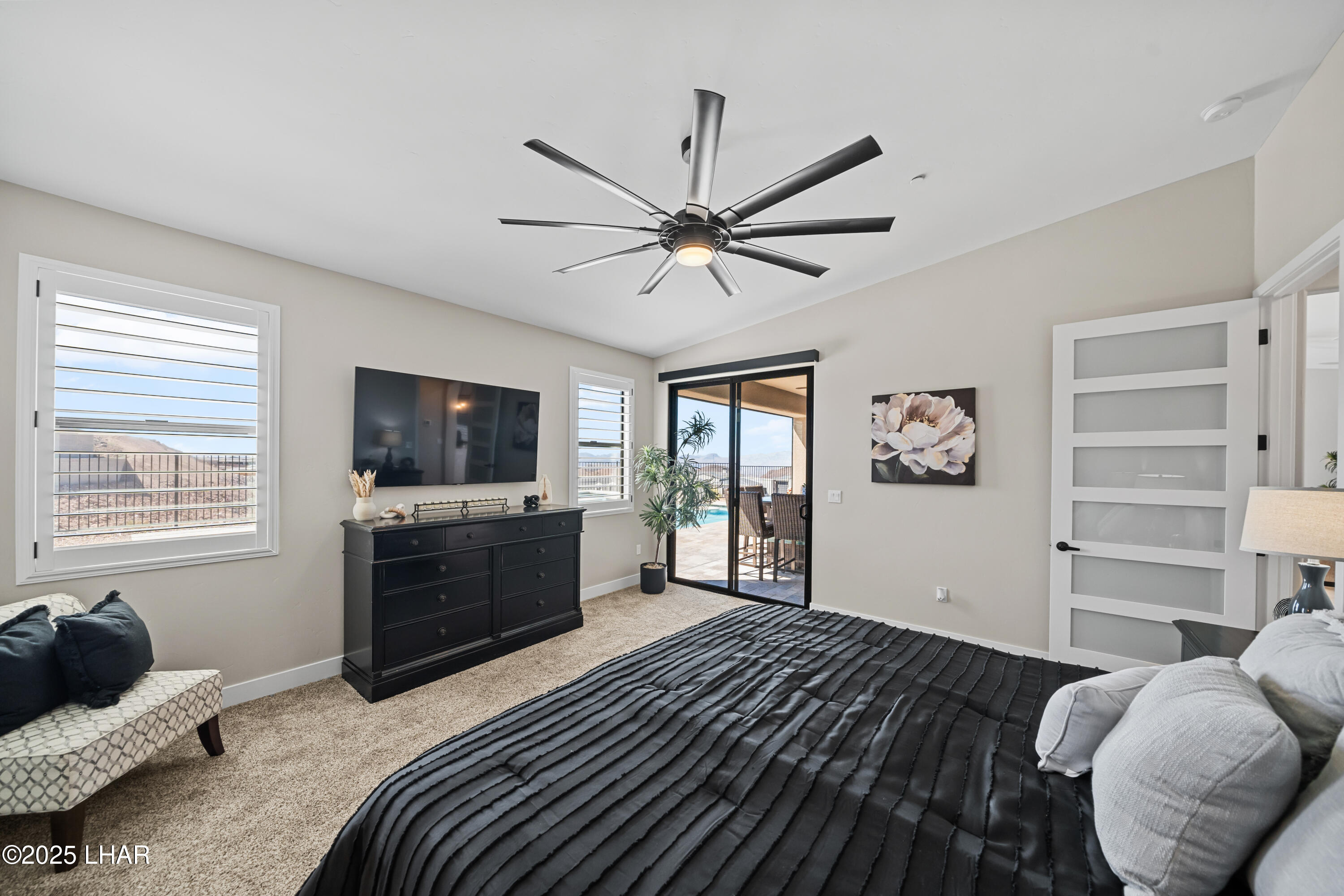 6772 Avienda De Los Foothills