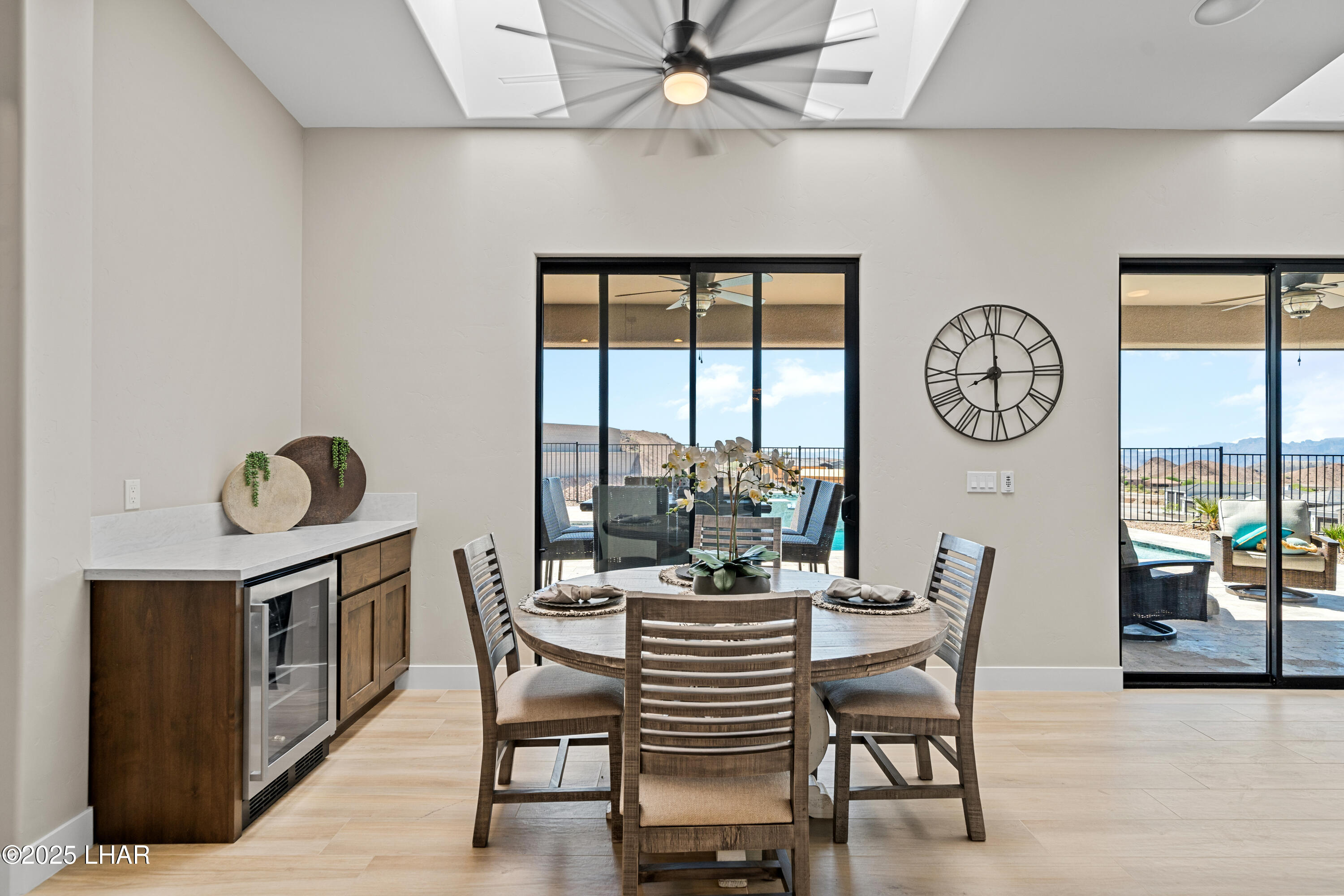 6772 Avienda De Los Foothills